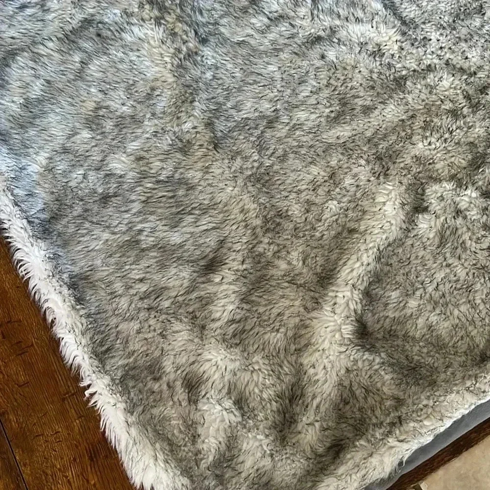 Threw Blanket or Rug